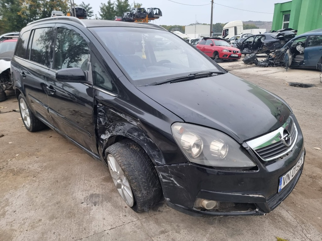 Nuca schimbator Opel Zafira B 2007 7 loc