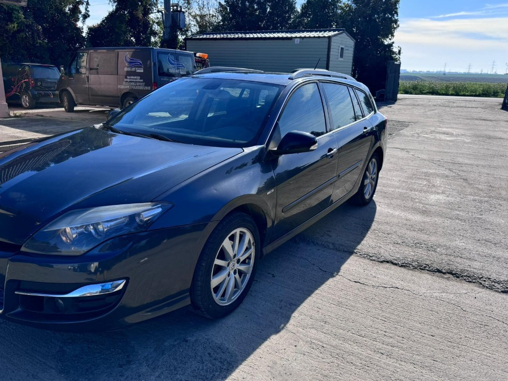 Nuca schimbator Renault Laguna 3 2012 Break 1,5 DCI