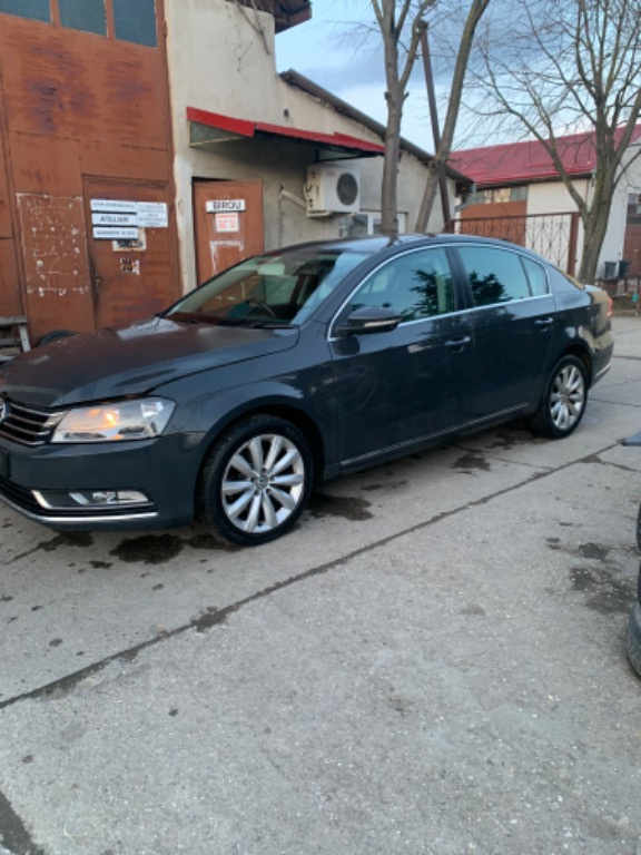 Nuca schimbator Volkswagen Passat B7 2013 Sedan ,Berlina 2.0