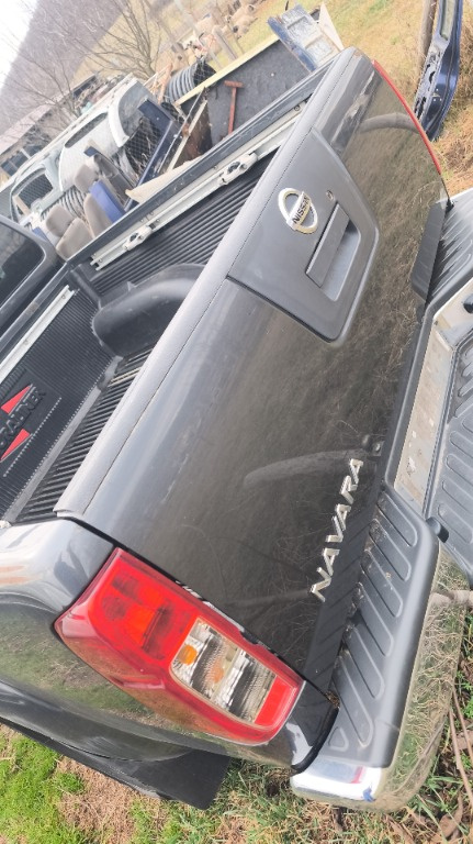 Oblon bena nissan navara pathfinder