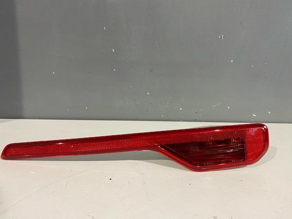Ochi de pisica stop ceata dreapta spate NOU VOLVO XC40 2018+ 31656866