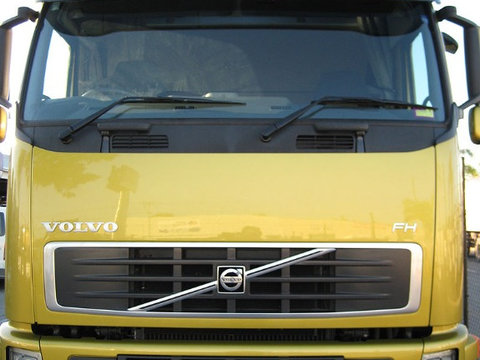 Oglinda cu brat Volvo stanga/dreapta noua VOLVO FH an 2005-2015
