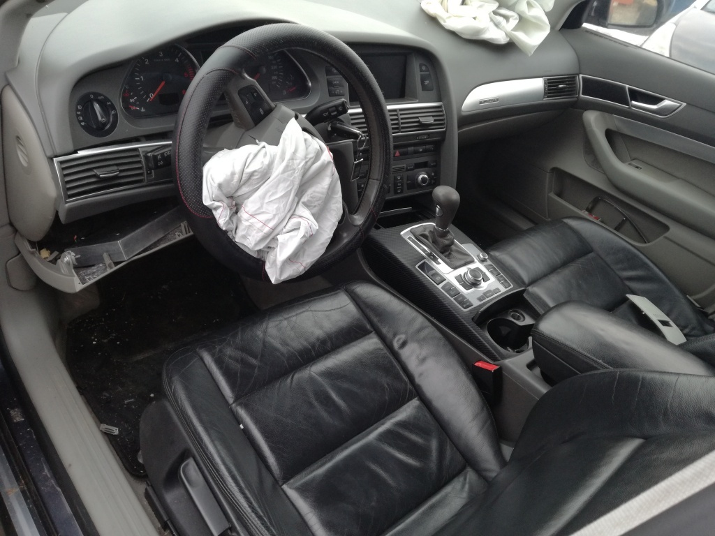 Oglinda dreapta completa Audi A6 C6 2006