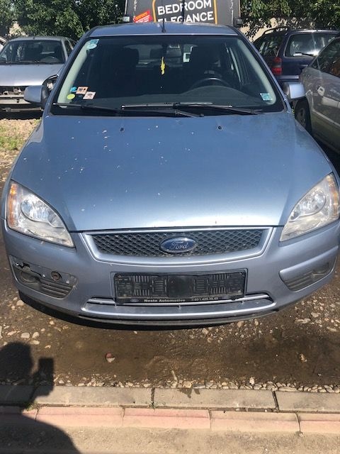 Oglinda dreapta completa Ford Focus 2007 Hatchback