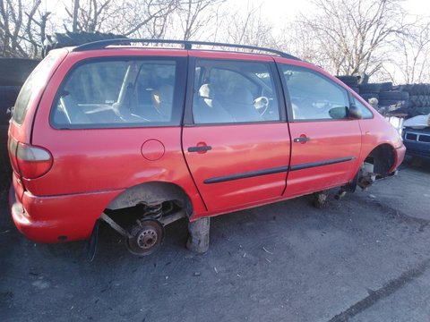 Oglinda dreapta completa Ford Galaxy 1998 . 2.3