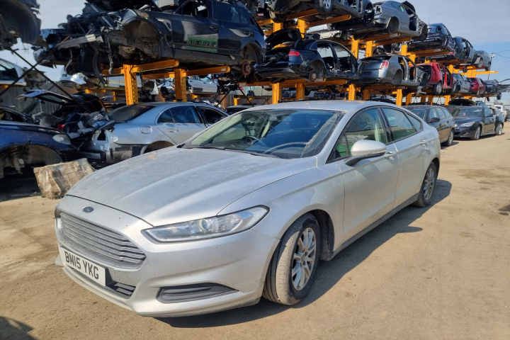 Oglinda dreapta completa Ford Mondeo 2015 sedan 1.6