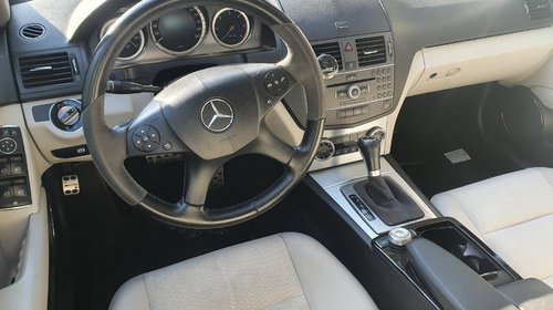 Oglinda dreapta completa Mercedes C-Clas