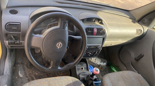 Oglinda dreapta completa Opel Combo C 20