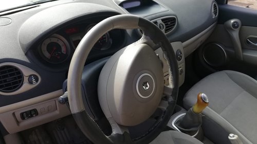 Oglinda dreapta completa Renault Clio II