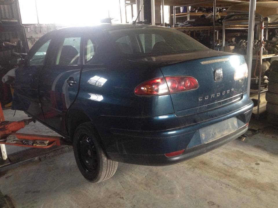Oglinda dreapta completa Seat Cordoba 2007 berlina 1.9 TDI