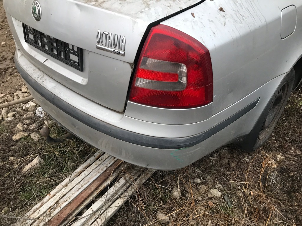 Oglinda dreapta completa Skoda Octavia 2