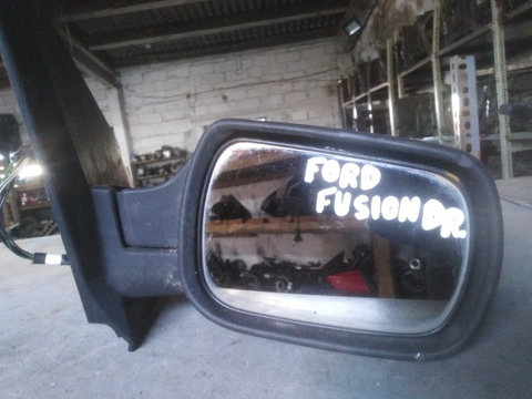 Oglinda dreapta fara capac Ford Fusion 1