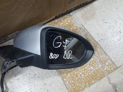 Oglinda dreapta Golf 7 completa argintie