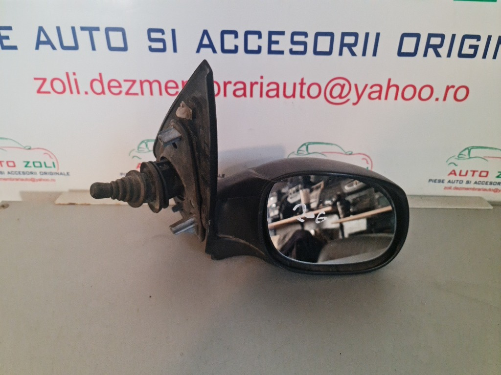 Oglinda dreapta manuala Peugeot 206