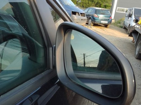Oglinda dreapta Opel Astra J de Europa