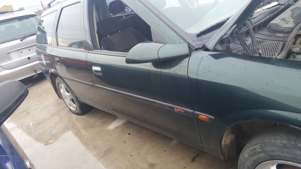 Oglinda dreapta opel Vectra B 2000