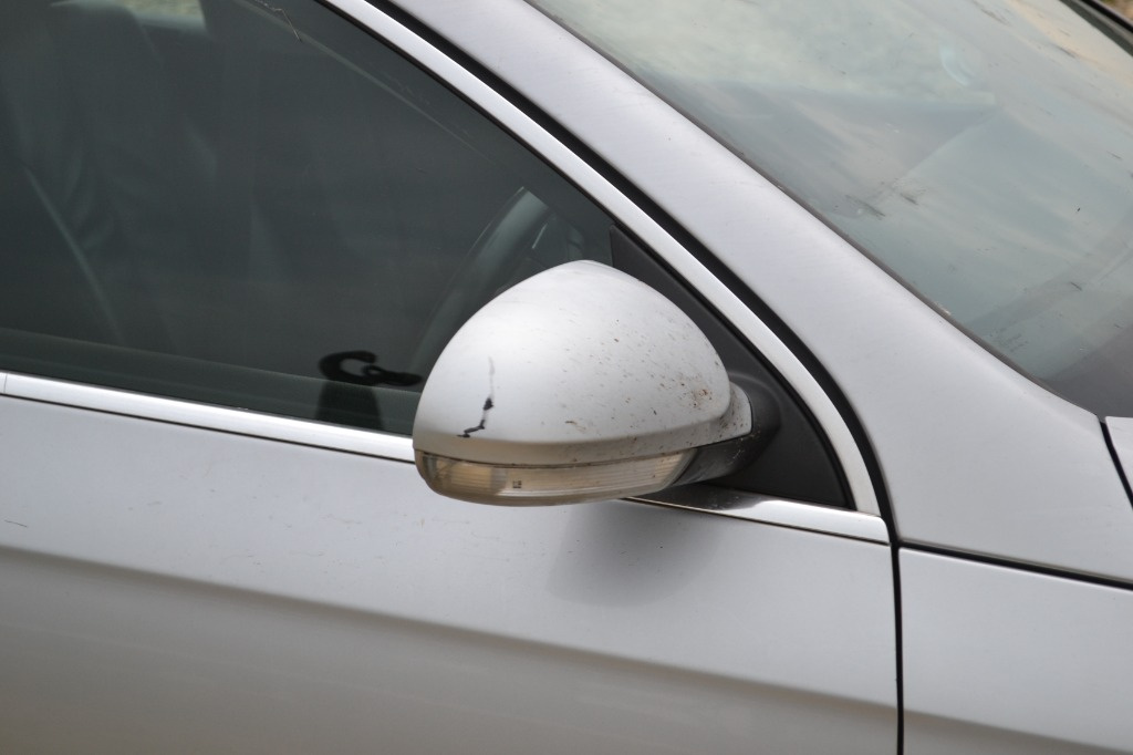 OGLINDA DREAPTA PASSAT B6 BMP 140 CP 2006