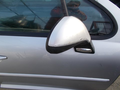 Oglinda dreapta si stanga Peugeot 207, din 2007