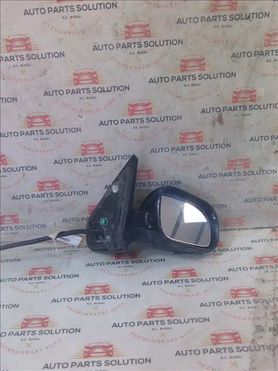 Oglinda dreapta VOLKSWAGEN GOLF 4 1.9 TDI