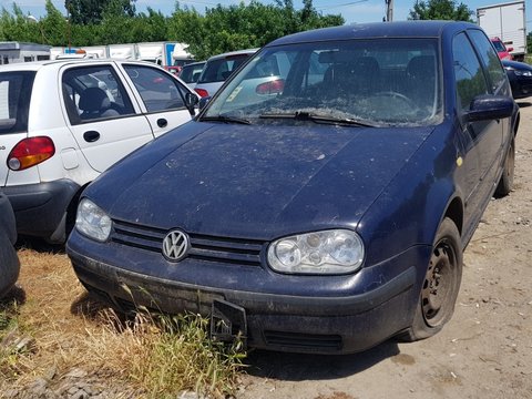 Oglinda dreapta Volkswagen Golf 4 1999