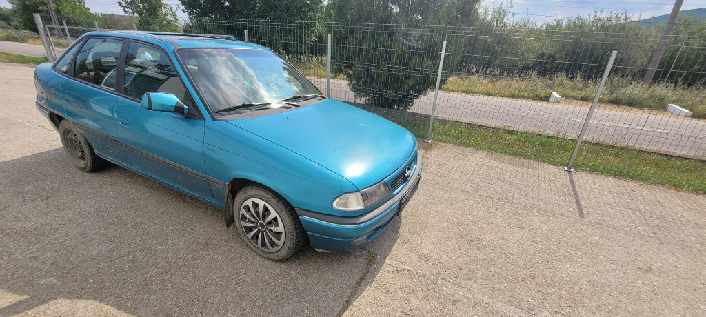 OGLINDA EXTERIOARA ELECTRICA STANGA OPEL ASTRA F SEDAN 1.7 TD 60KW 82CP FAB. 1991 - 1999 ZXYW2018ION