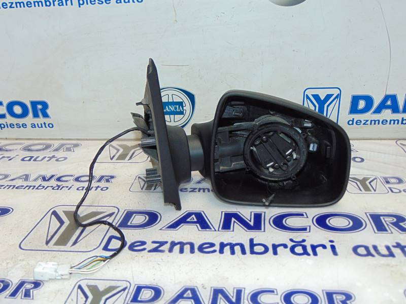 OGLINDA LATERALA DREAPTA DACIA SANDERO 2 STEPWAY LOGAN 2 AN 2014 COD 963011787R