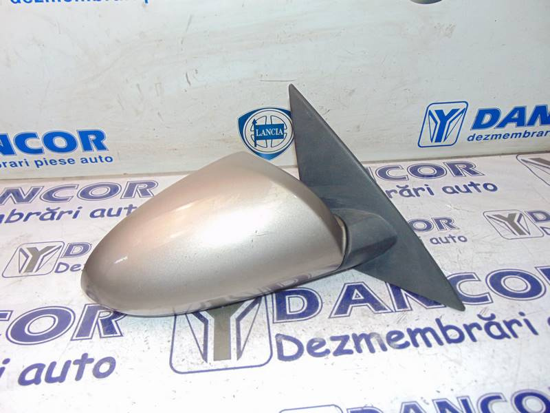 OGLINDA LATERALA DREAPTA NISSAN PRIMERA - COD 96301 AU372