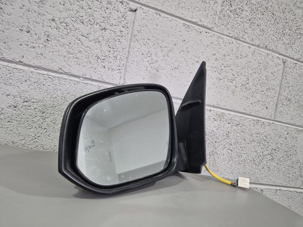 Oglinda laterala stanga Toyota Tacoma 2016-2019