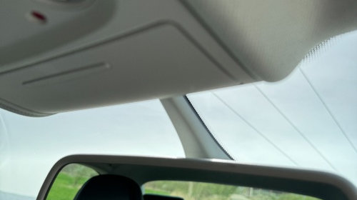 Oglinda retrovizoare heliomata Audi A4 B
