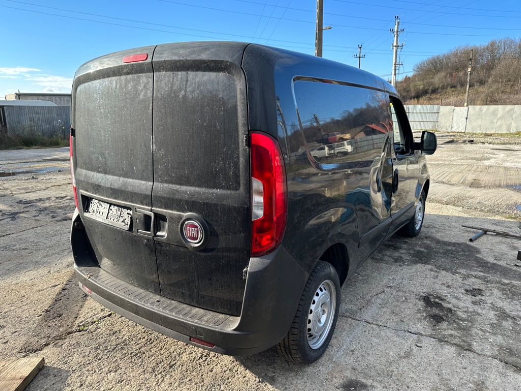 Oglinda retrovizoare interior Fiat Doblo