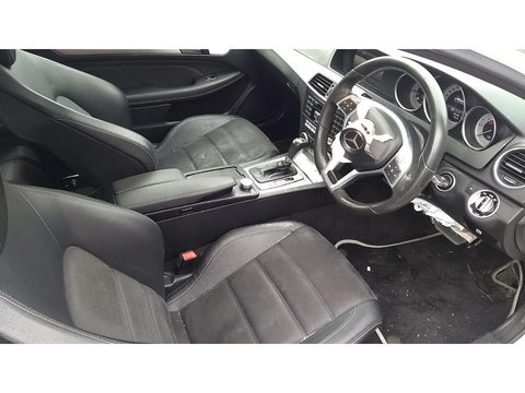 Oglinda retrovizoare interior Mercedes C-Class C204 2014 Coupe AMG Sport Edition 2.2 CDi