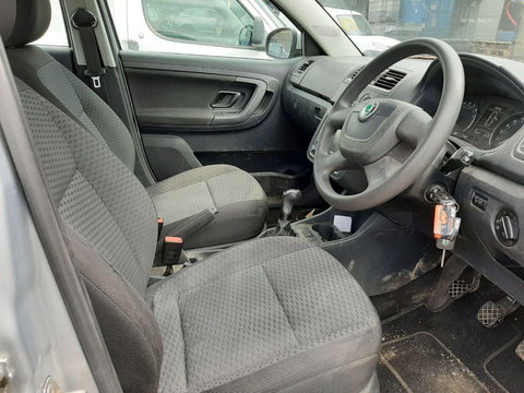 Oglinda retrovizoare interior Skoda Fabia 2 2011 Hatchback 1.2t TDI