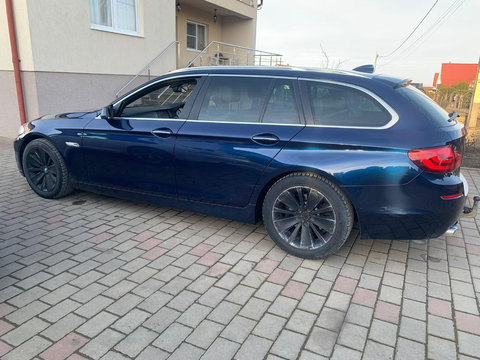 Oglinda stânga BMW seria 5 f11 2012