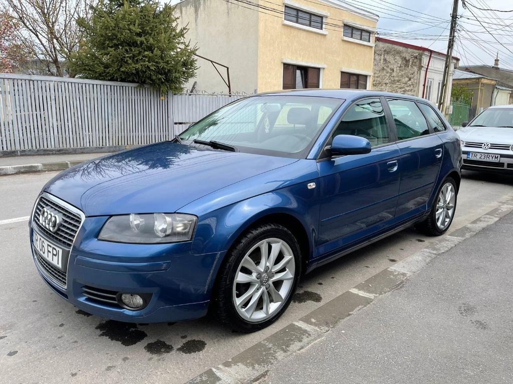 Oglinda stanga completa Audi A3 8P 2006 BMM 2.0 TDI