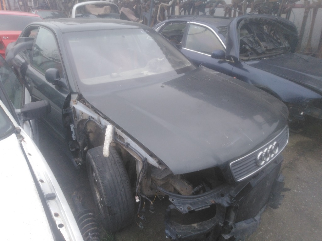 Oglinda stanga completa Audi A4 B5 1995 