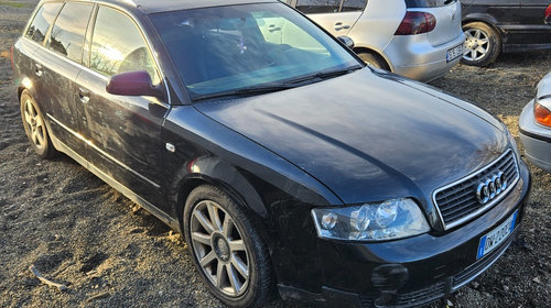 Oglinda stanga completa Audi A4 B6 2004 