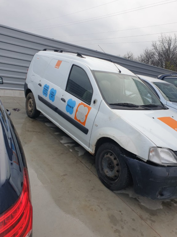 Oglinda stanga completa Dacia Logan 2011