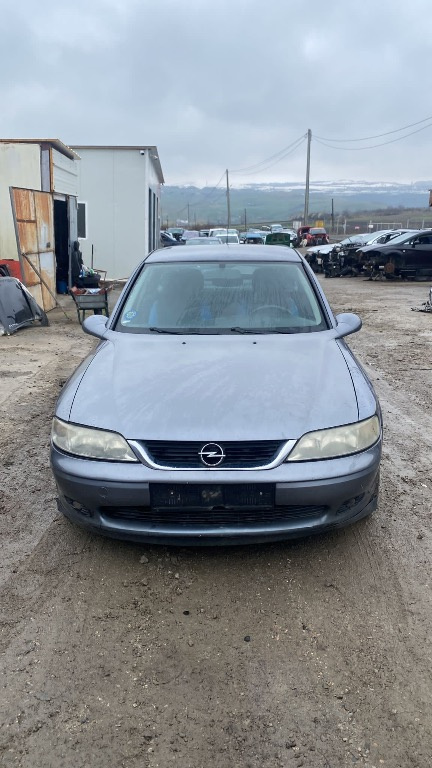 Oglinda stanga completa Opel Vectra B 2001 Limuzina 2.0 dti