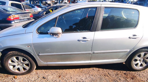 Oglinda stanga completa Peugeot 307 2006