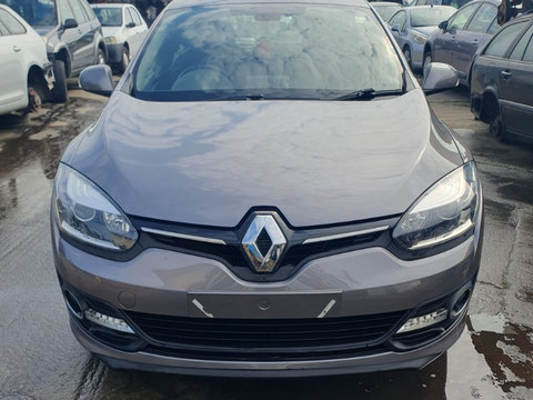 Oglinda stanga completa Renault Megane 3 2014 HATCHBACK 1,5 DCI