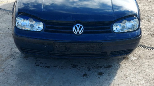Oglinda stanga completa Volkswagen Golf 