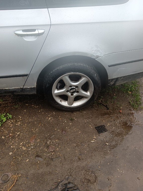 Oglinda stanga completa Volkswagen Passat B6 2008 Break 1.9 TDI