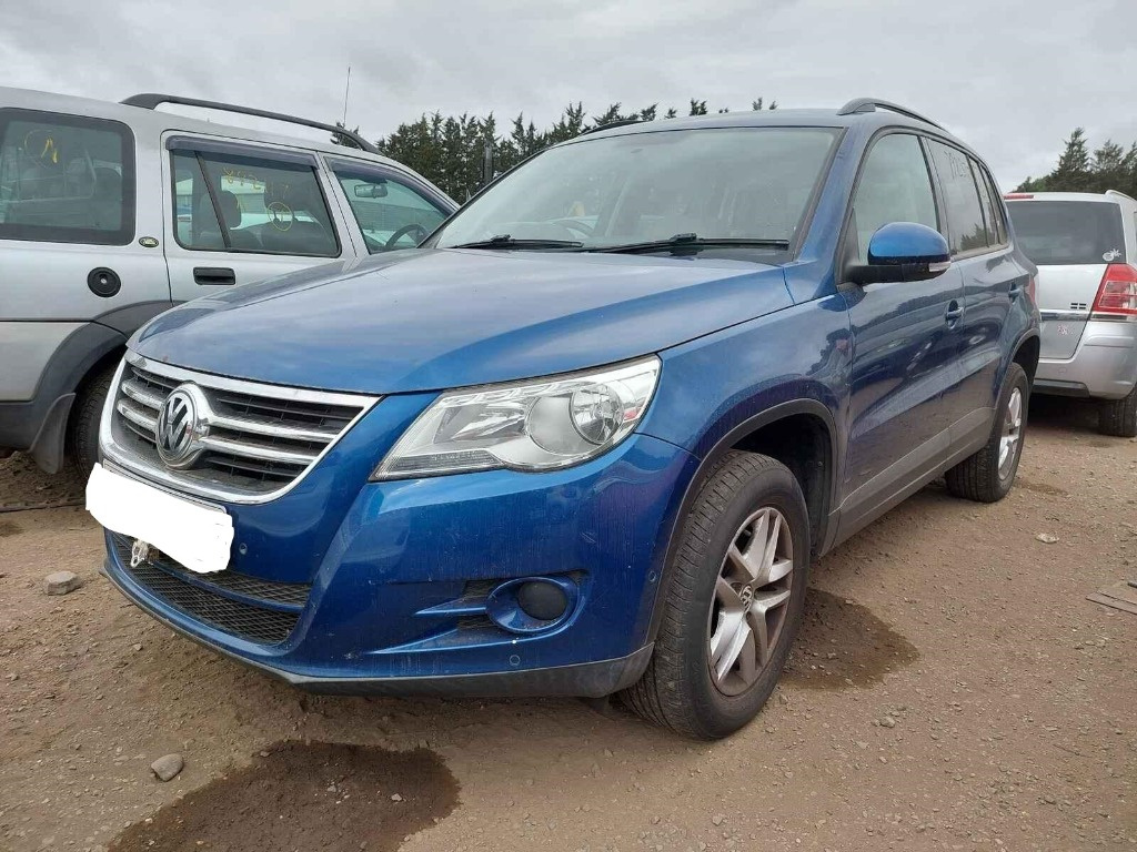 Oglinda stanga completa Volkswagen Tiguan 2009 SUV