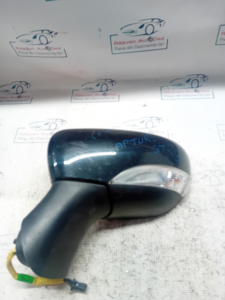 Oglinda stanga cu rabatare manuala si reglaj electric Renault Captur 2015, 9 PINI