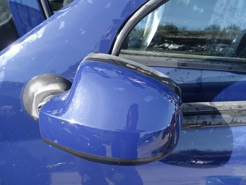 Oglinda stanga Dacia Logan MCV din 2011 completa