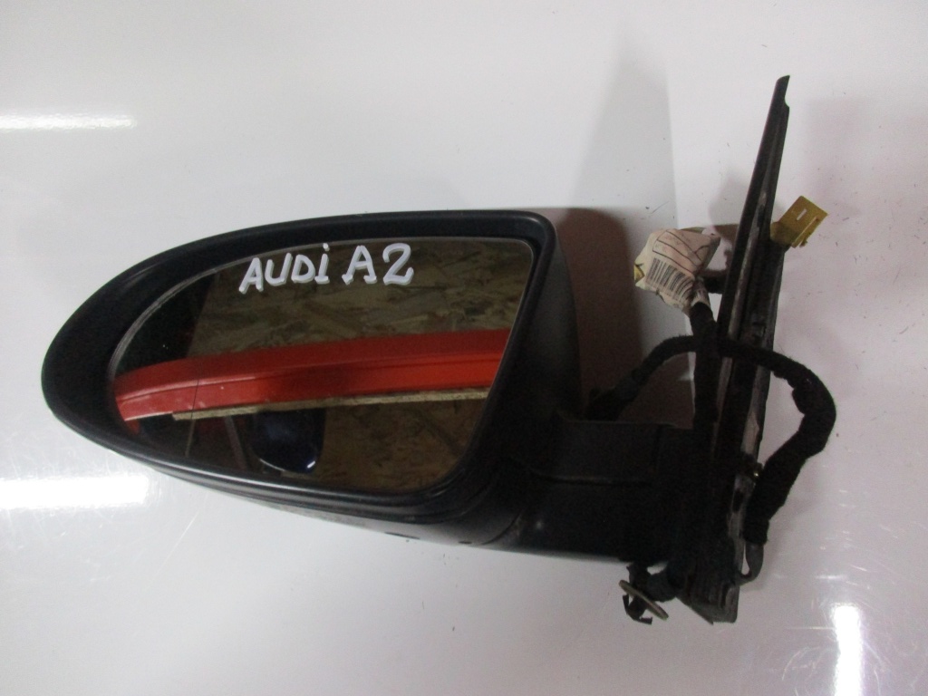 OGLINDA STANGA ELECTRICA AUDI A2 COD-E9011024....