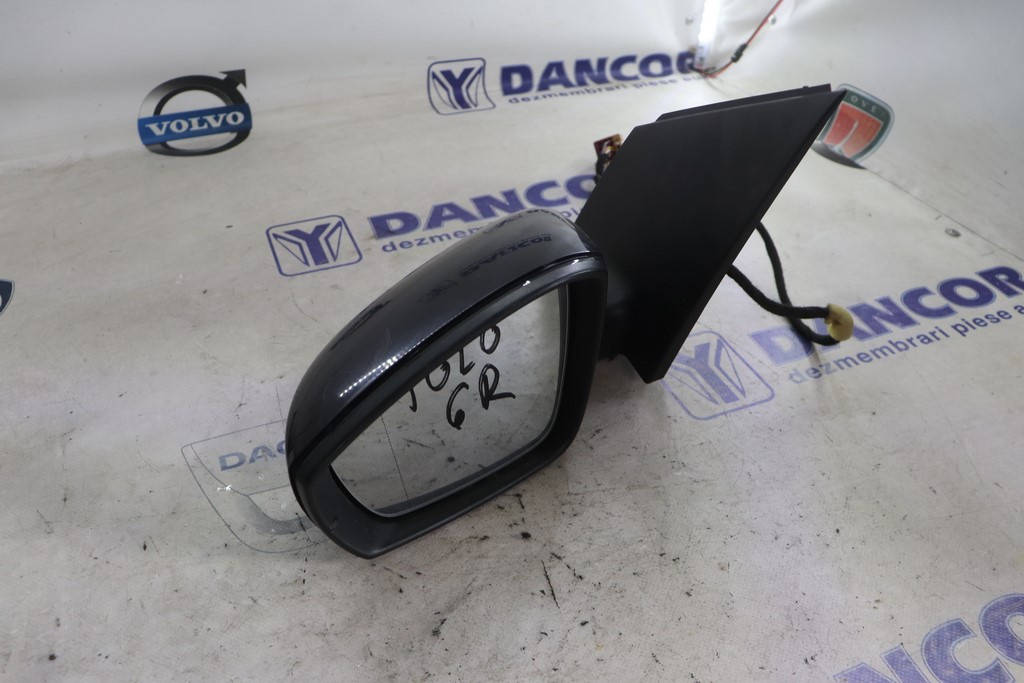 OGLINDA STANGA FATA VOLKSWAGEN POLO 6R AN 2010 6R0857933