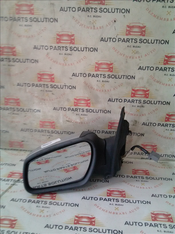 Oglinda stanga FORD FOCUS 2 an fabr. 2006
