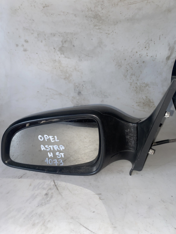 Oglinda Stanga MANUALA Opel Astra H Opel Astra H an 2006 cod piesa 1073