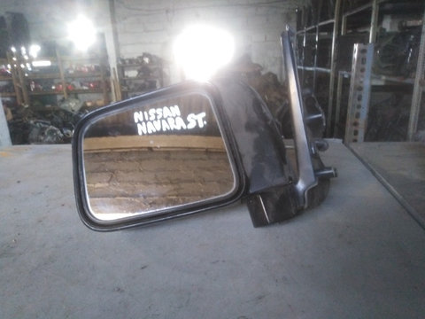 Oglinda stanga Nissan Navara 2 (D22)